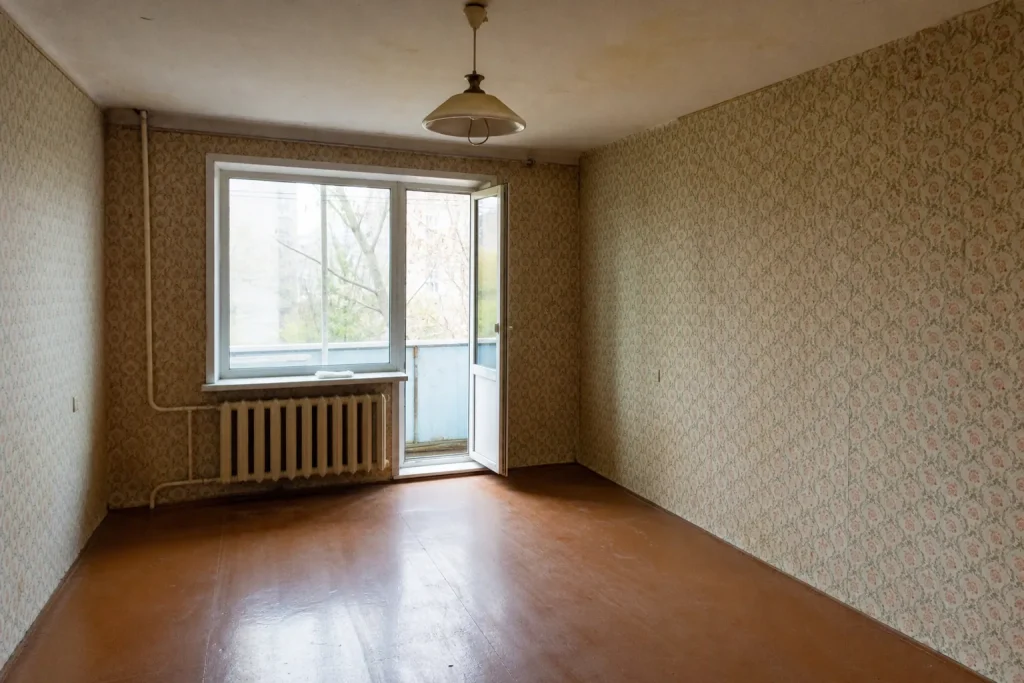 Piu00e8ce d'appartement avant ru00e9novation